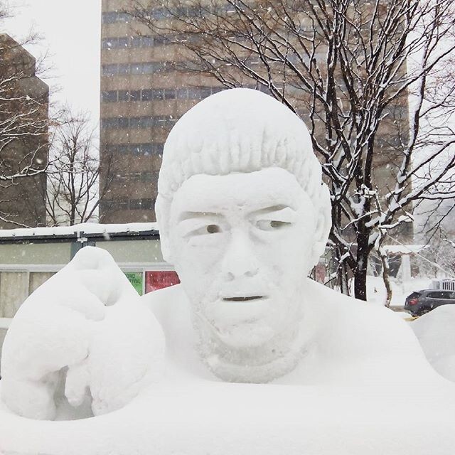 В Японии открылся крупнейший снежный фестиваль 