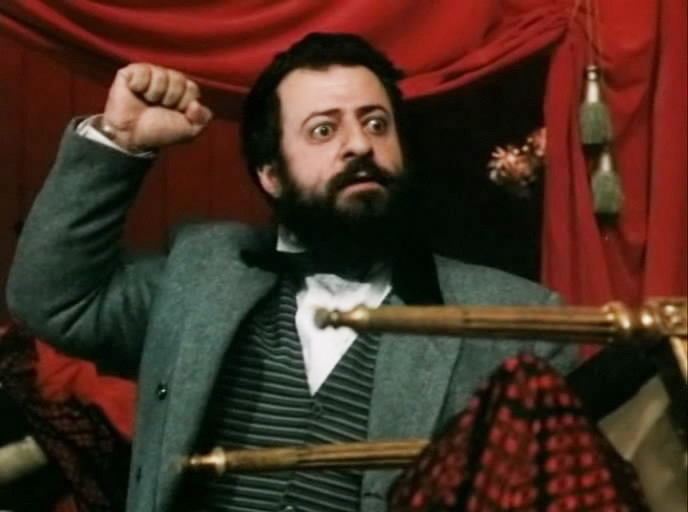 Мамука Кикалейшвили (кадр из фильма "Мерзавец",1988)