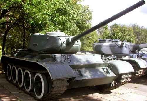 Средний танк Т-44