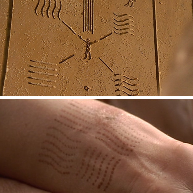 1. В начале фильма каждый иероглиф имеет 5 линий, а на татуировке Лилу - шесть