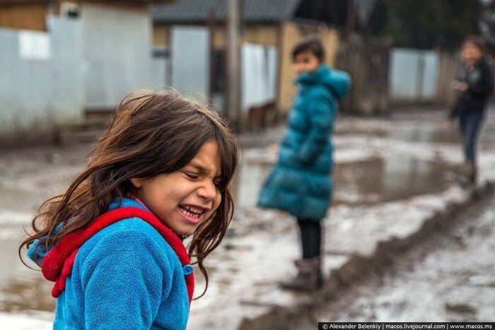 Экскурсия по цыганскому району украинского городка Берегово