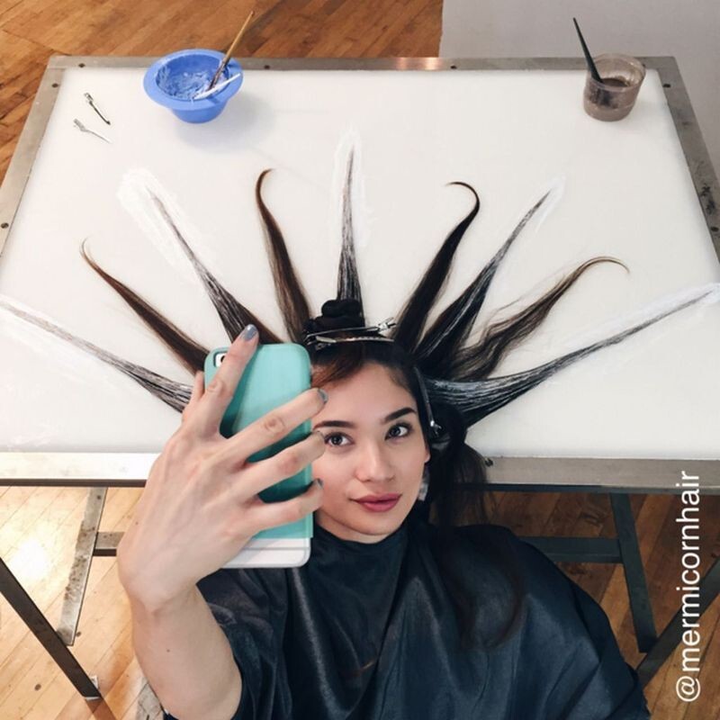 «Волосы русалки» — новый бьюти-тренд из соцсетей