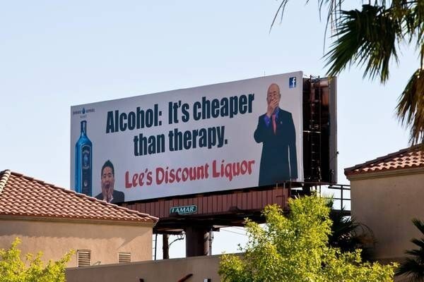 8. Это единственное место, где вы можете увидеть билборд "Алкоголь: Он дешевле, чем психотерапия".