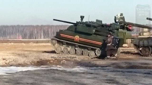Made in Russia: российские боевые роботы Уран-9 и Уран-14