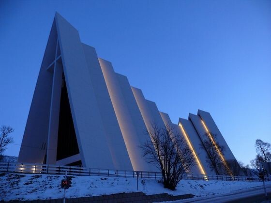 Лютеранский арктический собор (Норвегия) 