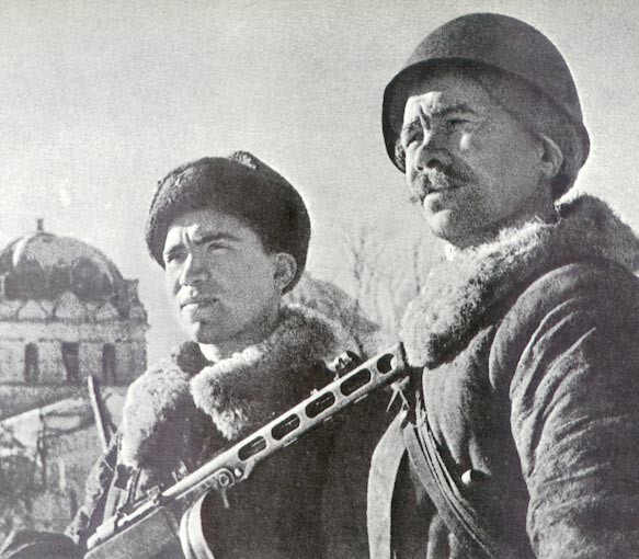 ПОБЕДИТЕЛИ. (Военные фото).
