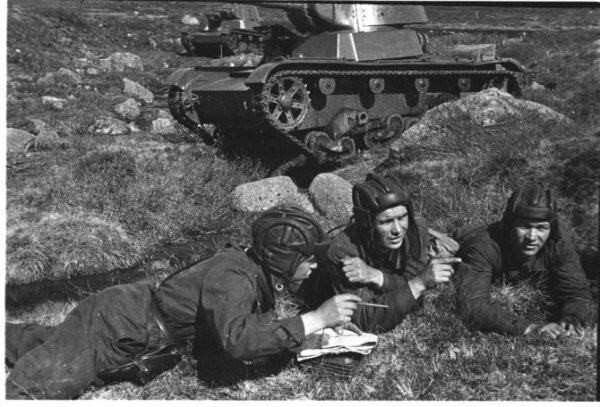 ПОБЕДИТЕЛИ. (Военные фото).