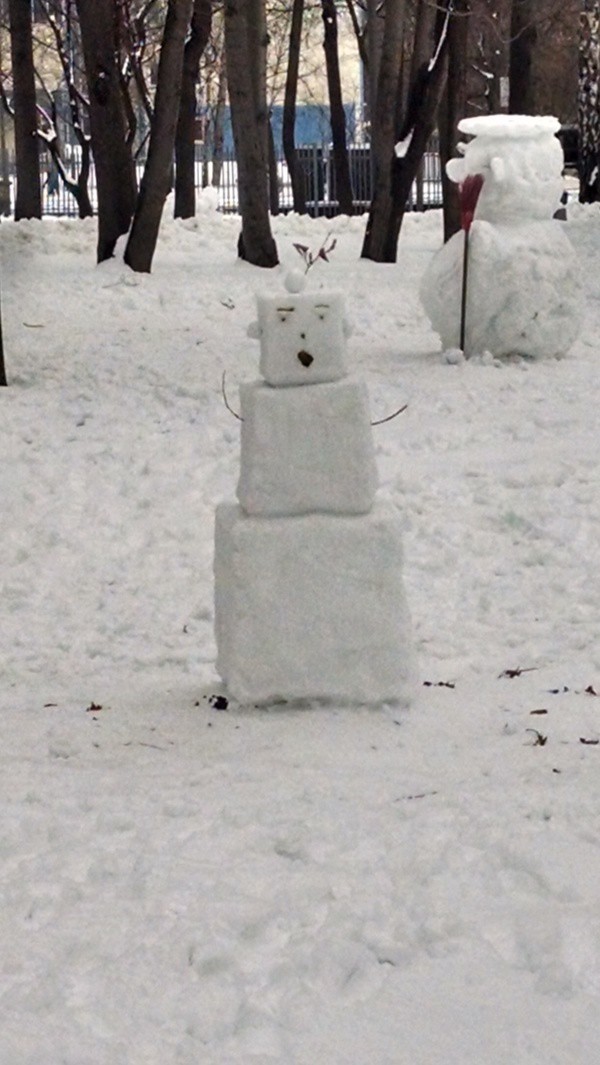 Квадратный снеговик 