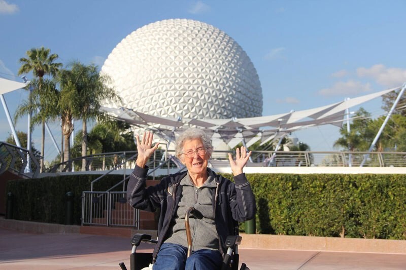90-летняя женщина предпочла долгое путешествие лечению онкологии