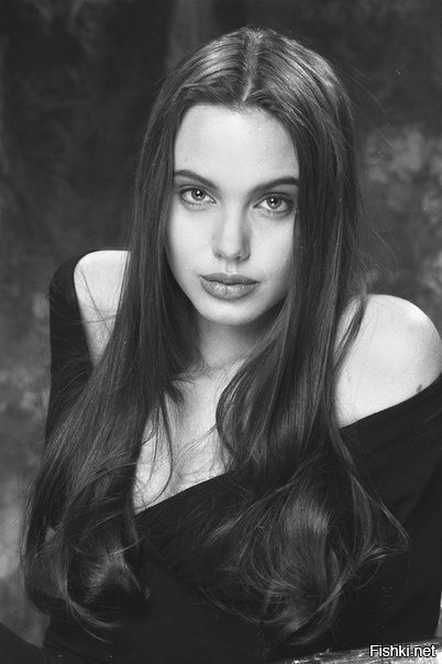 Анджелина Джоли в старших классах