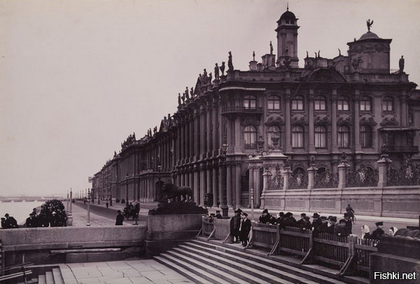 Зимний дворец 100 лет назад