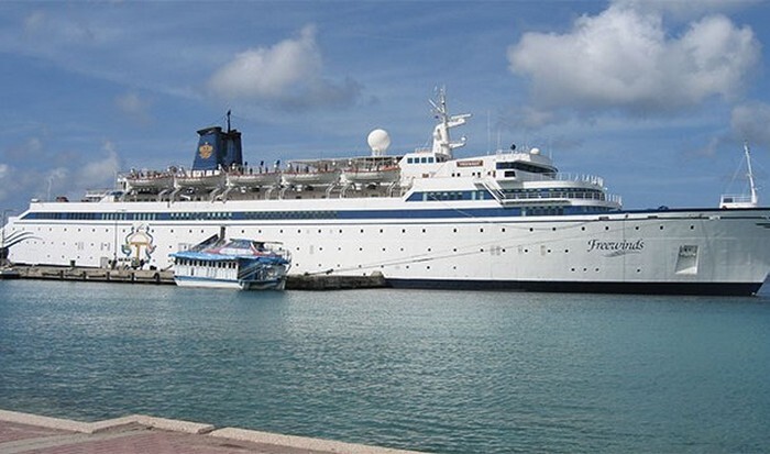 13. MV Freewinds