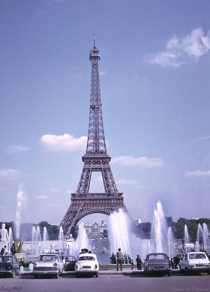 24. 1968. Эйфелева башня