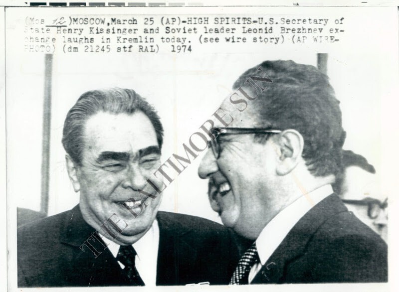 25 марта 1974 года. Брежнев и Киссинджер на встрече в Кремле. 