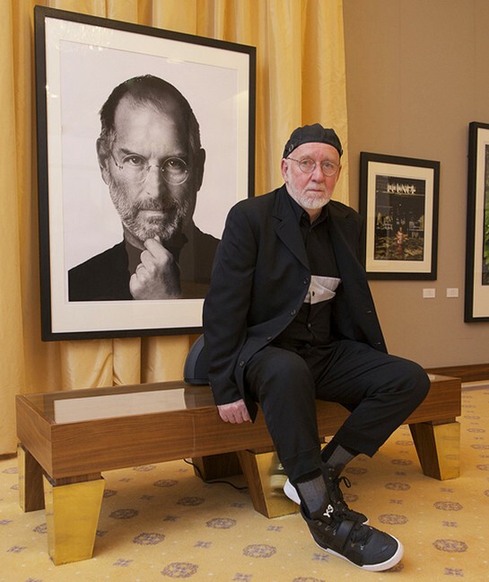 Фотограф Альберт Уотсон с портретом Стива Джобса.
