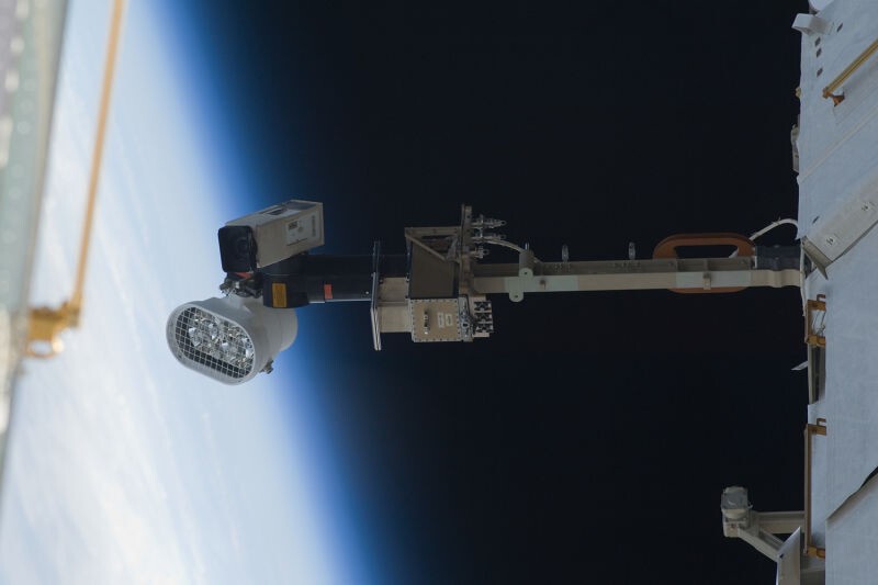 2010: Телекамера NASA External TV Camera Group (ETVCG) на МКС, предназначенная для трансляции выходов в открытый космос и вида Земли из космоса