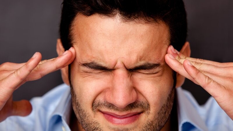 Будьте осторожны, если головная боль кажется вам «самой сильной в жизни»