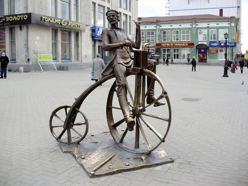 5. Велосипед с педалями изобрёл русский, Дрезен всё же изобрёл самокат как не крути 