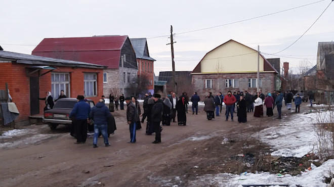 В Плеханово снесут 126 домов, незаконно построенных цыганами