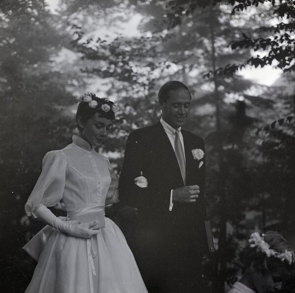Свадьба Одри Хепберн и Мела Феррера в часовне на Бюргенштоке, 1954 год