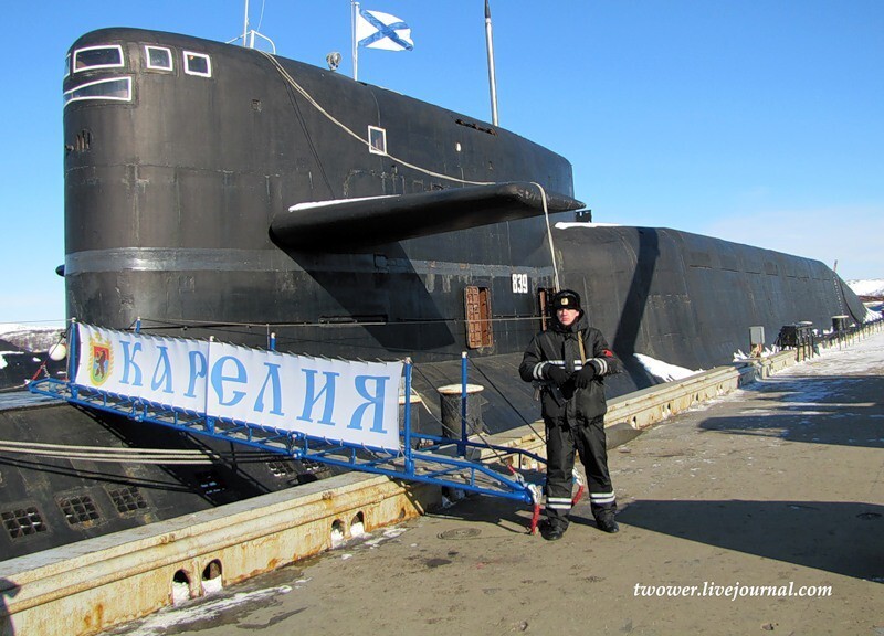 С днем моряка-подводника России