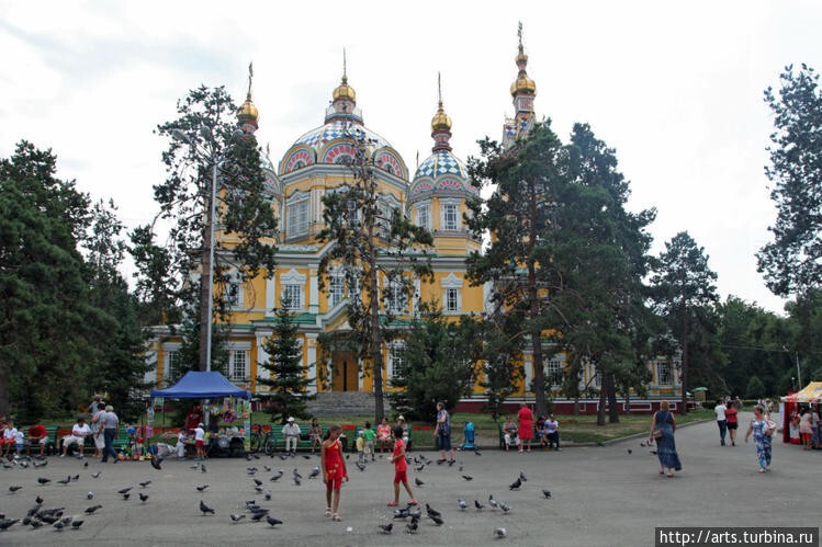Неизвестный Казахстан Алматинский Свято-Вознесенский кафедральный собор 