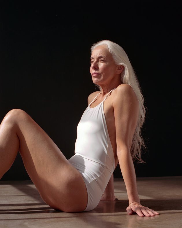 61-летняя модель Ясмина Росси снялась в рекламе купальников