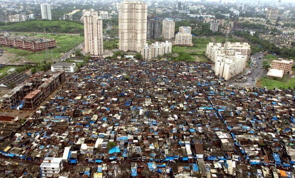 9. Свыше 65 миллионов индийцев живут в трущобах. Во всем Таиланде проживет 67,01 миллиона человек. 