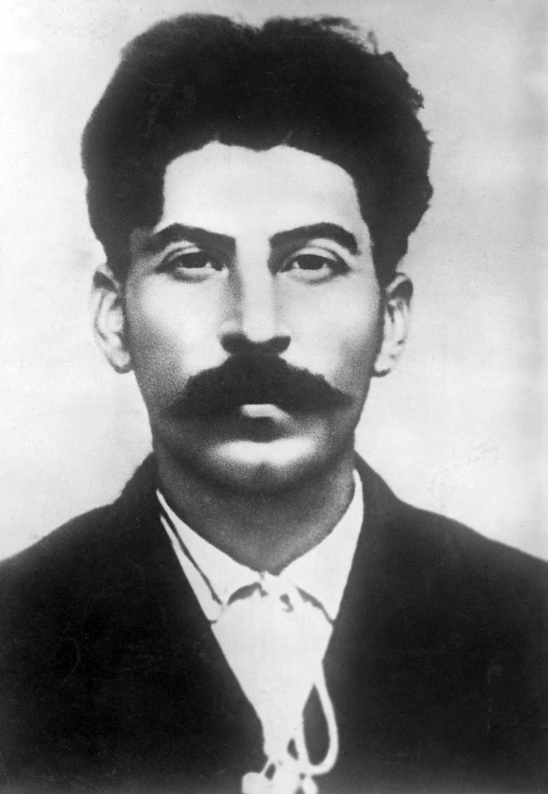 Про молодого Сталина