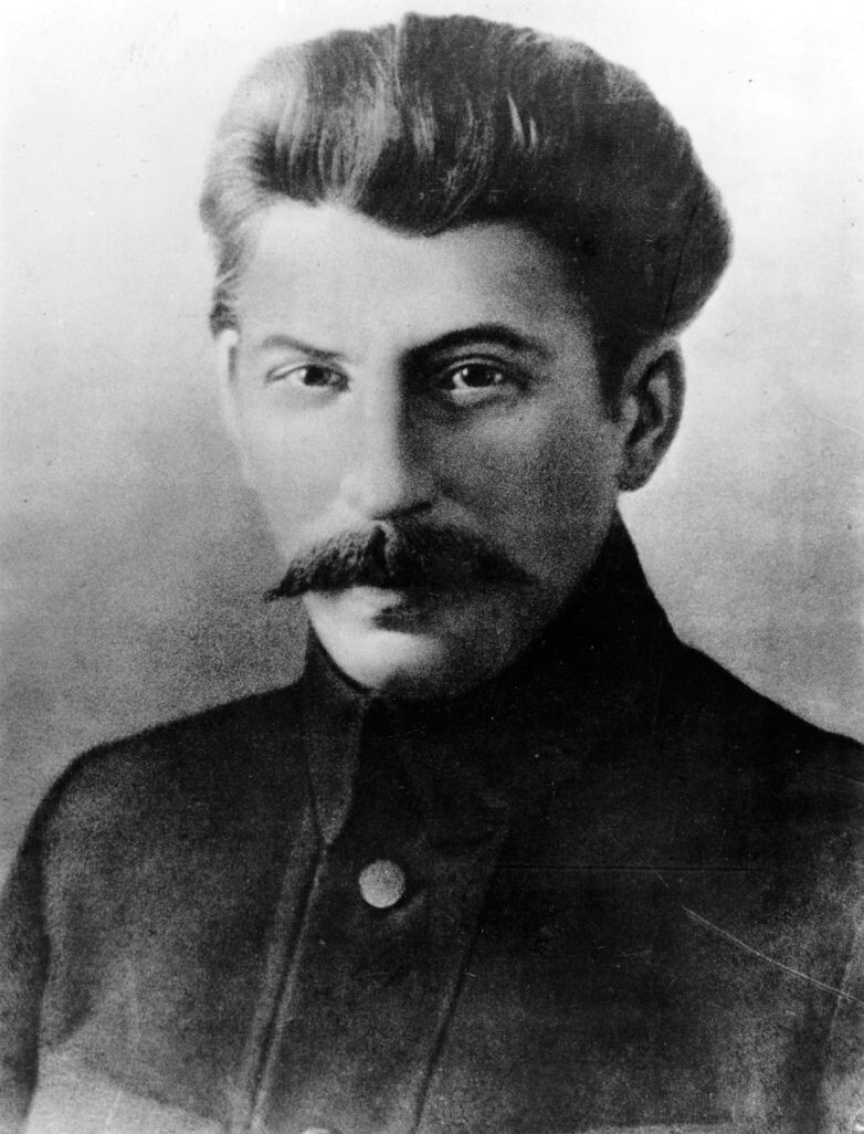 Про молодого Сталина