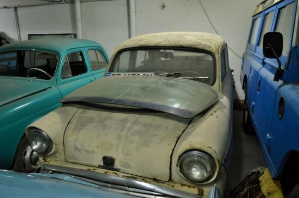 Коллекция ретро-авто в болгарском городе Стара-Загора
