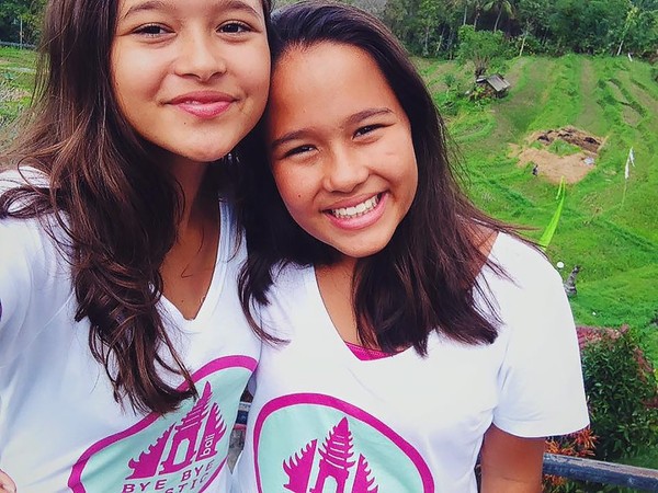 Как две девочки убедили запретить полиэтиленовые пакеты на Бали