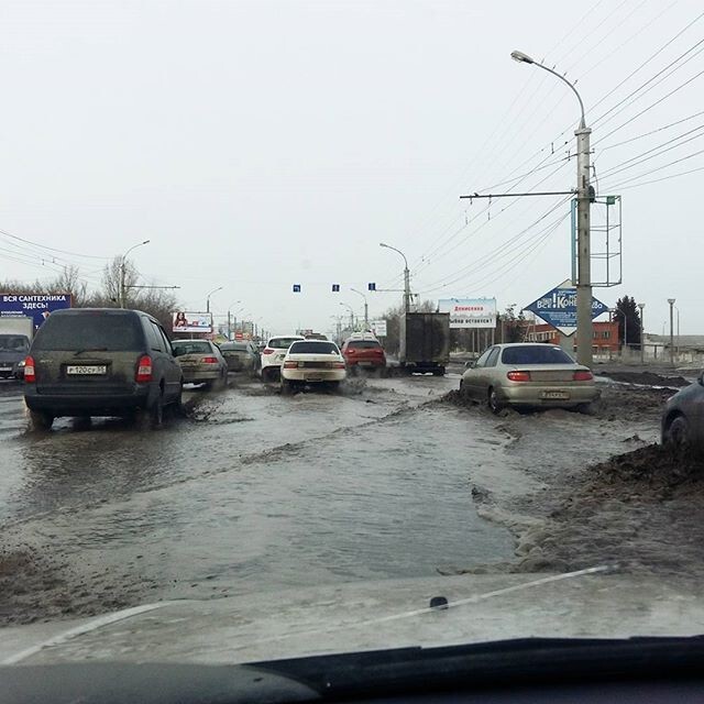 Снега в этом году в Омске было действительно много. Но зачем его убирать? Давайте лучше превратим город…