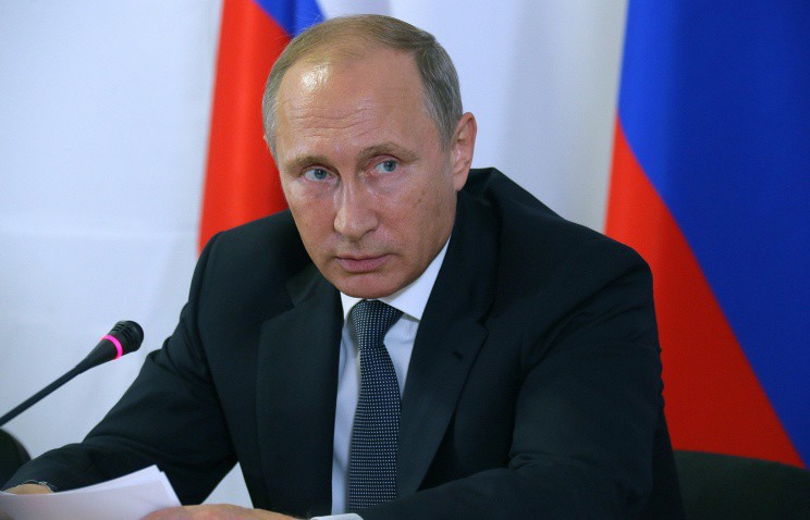 Эксперт связывает подготовку информатак на Путина с усилением роли России в мире