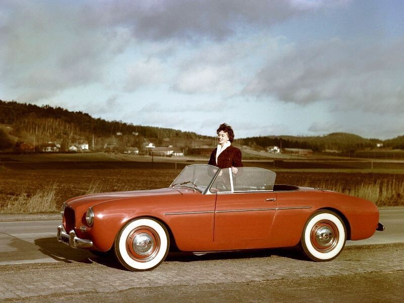 Volvo P1900, 67 экземпляров.