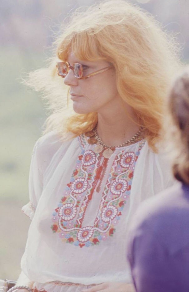 Фотографии девушек с фестиваля "Вудсток" 1969 года дают понять, откуда взялась мода наших дней