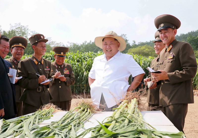 Граждан Северной Кореи призывают готовиться к голоду
