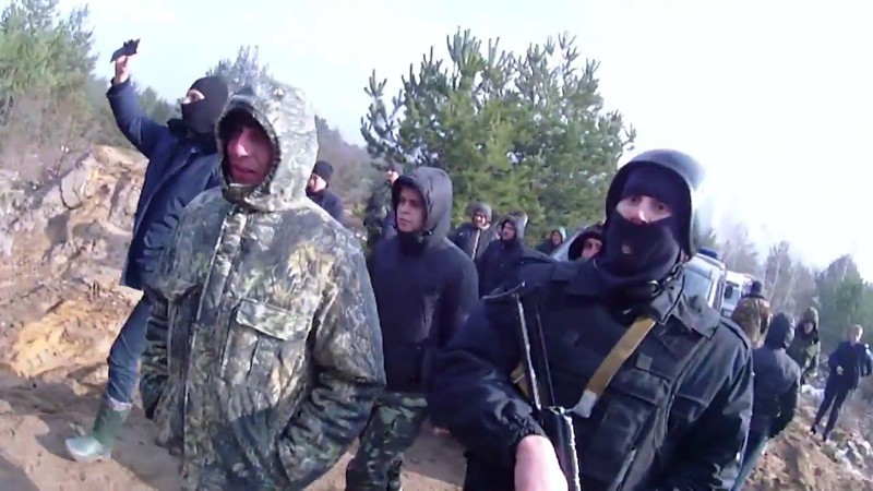 Янтарные войны на Украине: в ход пошло оружие 