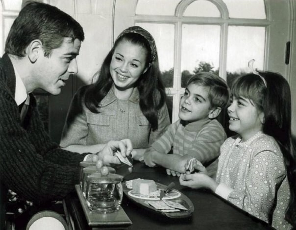 7-летний Джордж Клуни: вырастет и будет выглядеть в точности как его отец, 1968 г.