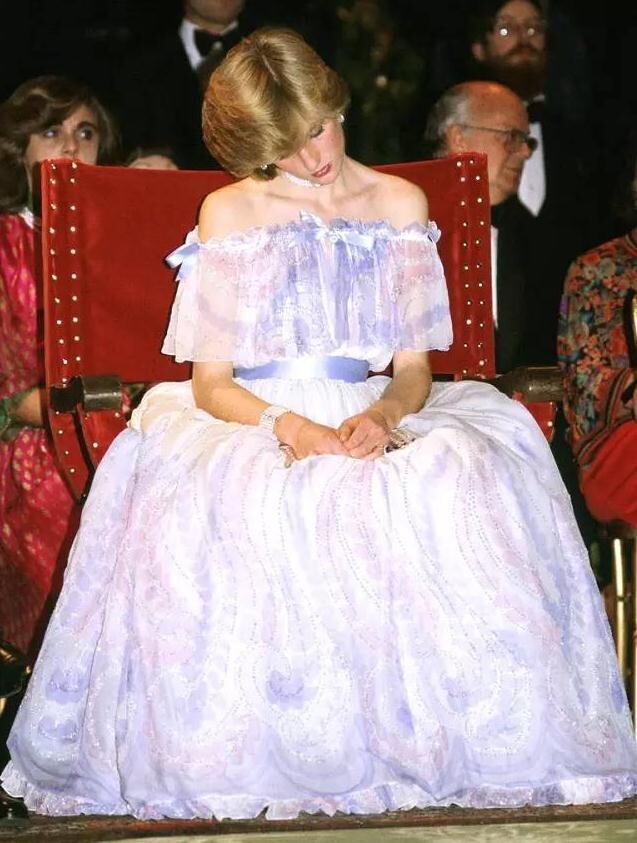 Принцесса Диана (Princess Diana)