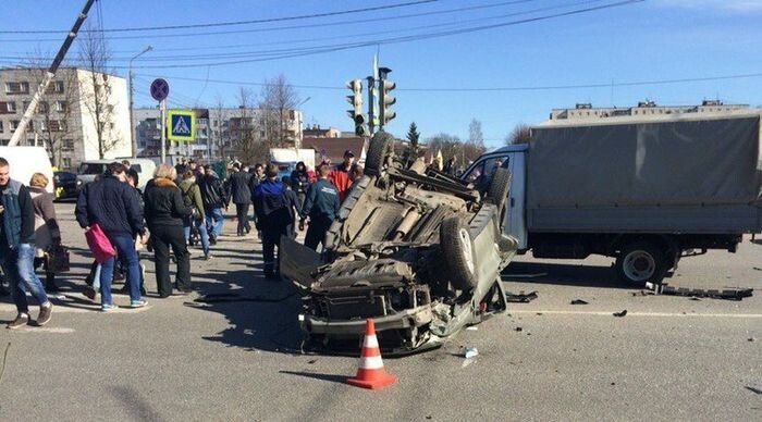 Всего в шлиссельбургскую больницу доставили четверых человек, ещё один раненый от лечения в стационаре отказался.