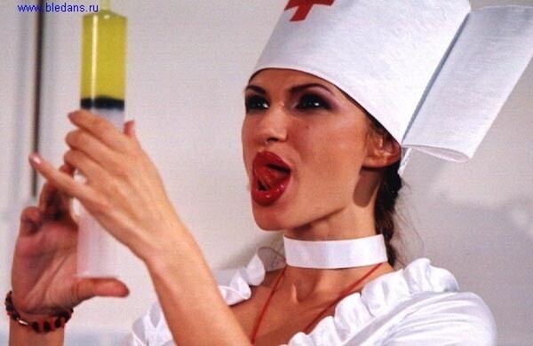 Секс - символы 90-х. Медсестра из " Маски  шоу"