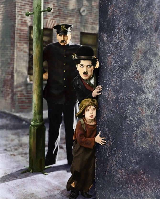 12 редких цветных фотографий Чарли Чаплина