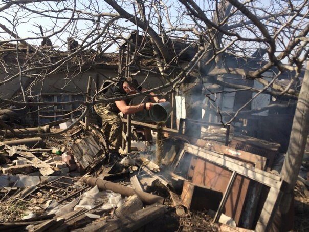 С мест боевых действий..  	
