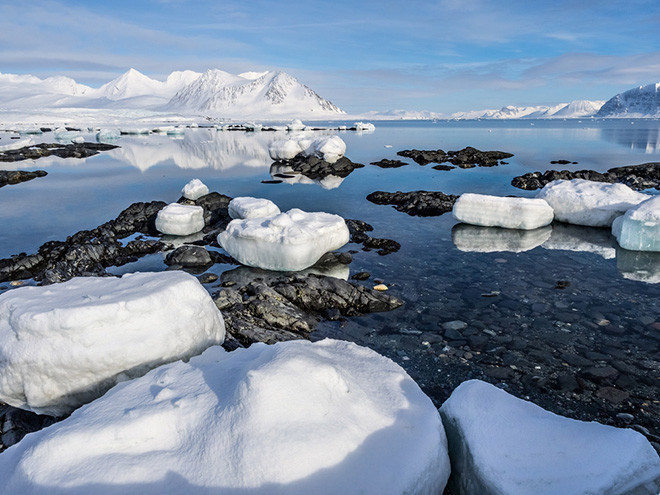 Площадь льда в Арктике достигла рекордного минимума