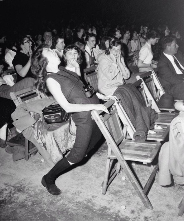 Фанатка Элвиса на концерте (Филадельфия, 1957 г.)