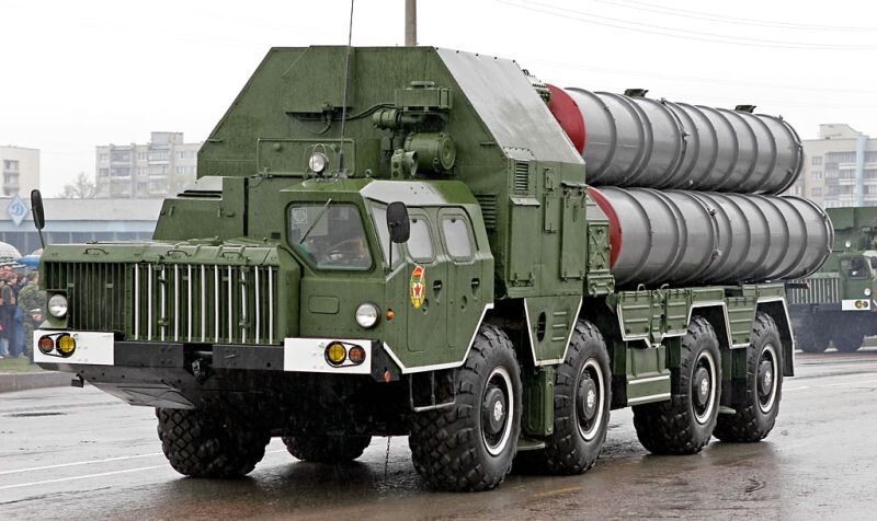 Россия поставила в Иран первую партию С-300