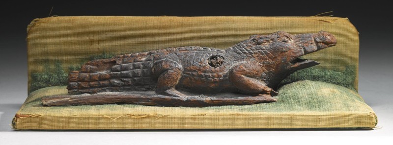 Фигура бога-крокодила Себека из дерева, 13 династия, 1800-1640 до Н.Э. продано за 17 500 $