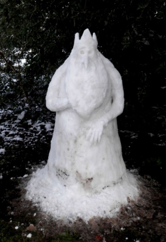 Фотографии самых креативных снеговиков