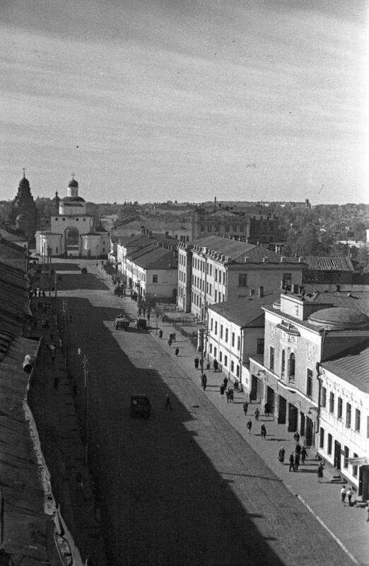 Улица III Интернационала (Большая Московская). 1946 год.